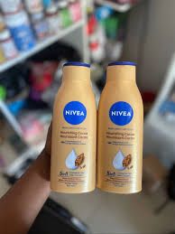 NIVEA NOURISHING